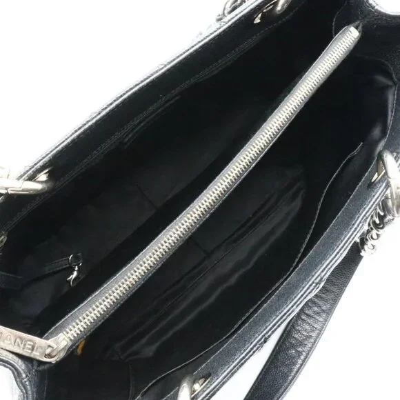 Authentic CHANEL GST Caviar Grand Shopping Tote Quilted Chain Shoulder Bag Purse